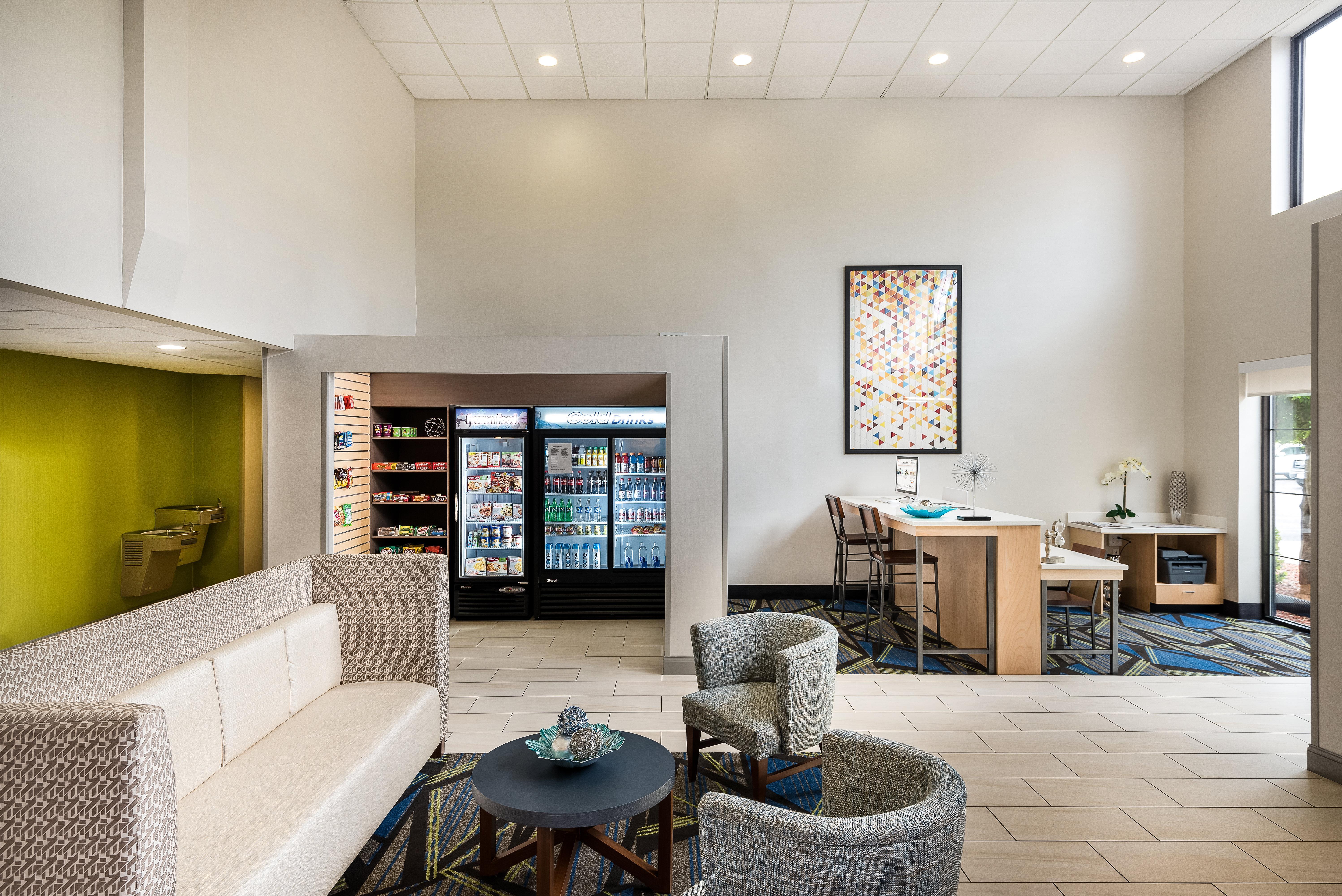 Holiday Inn Express & Suites Charlotte Arpt-Belmont By Ihg Esterno foto
