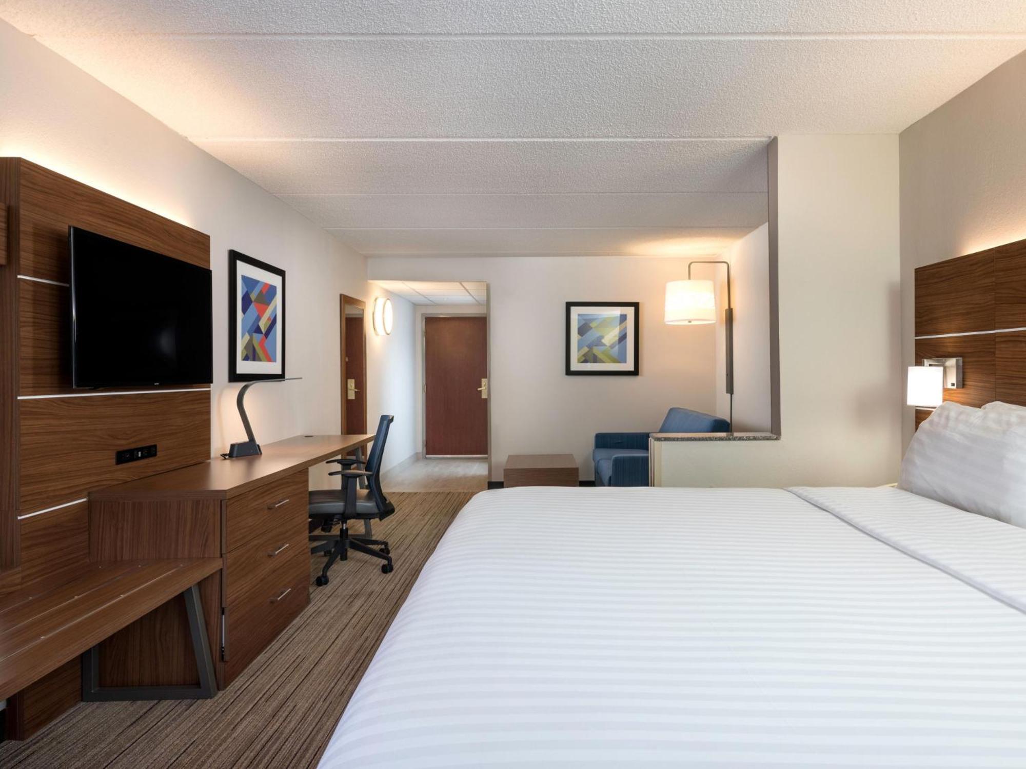 Holiday Inn Express & Suites Charlotte Arpt-Belmont By Ihg Esterno foto