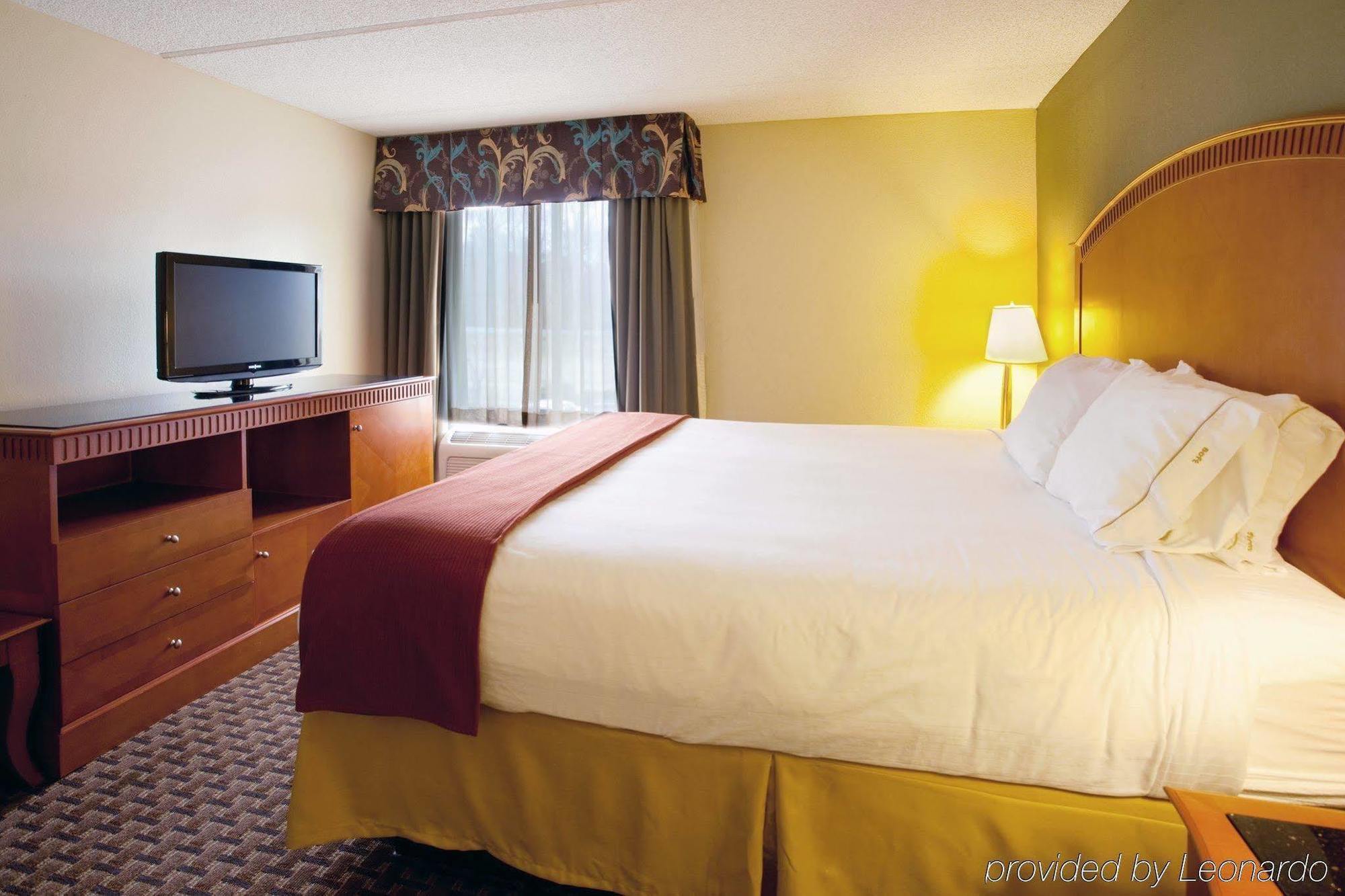 Holiday Inn Express & Suites Charlotte Arpt-Belmont By Ihg Camera foto
